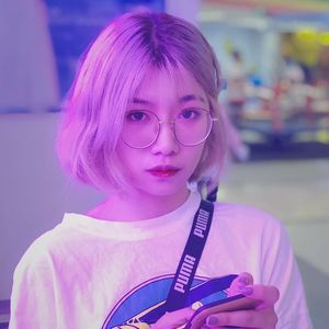 Meet your Posher, Priscilla